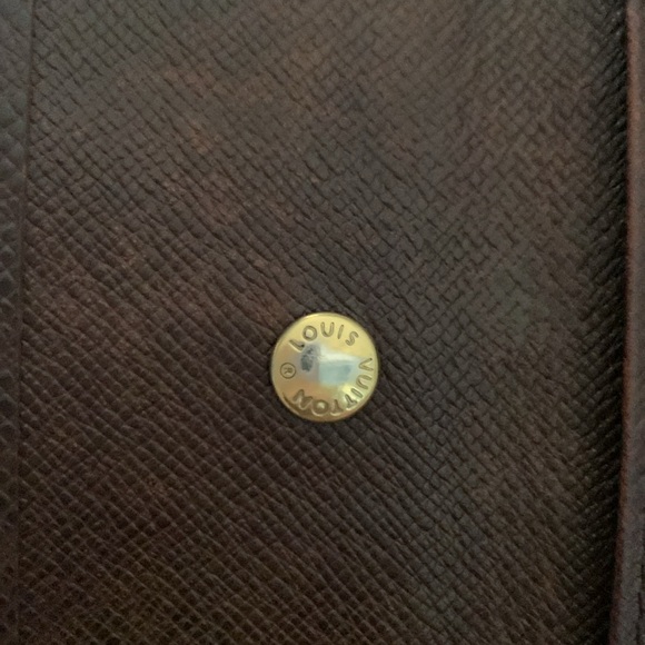 LV Authentic Key holder - Picture 11 of 13